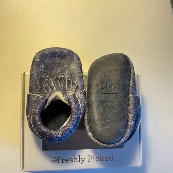 Freshly picked size 2, City Moc - Picture 2 of 3